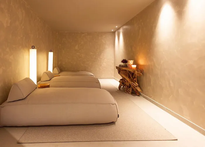 The Lince Отель