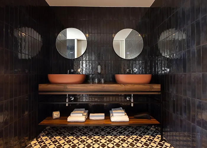 The Lince Отель Брага