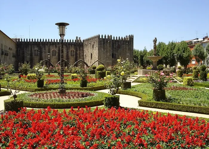 Отель The Lince 4*